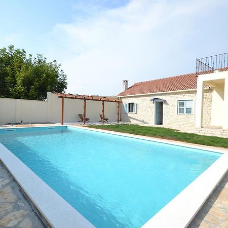 Villa Pistan Murvica  Phòng bức ảnh
