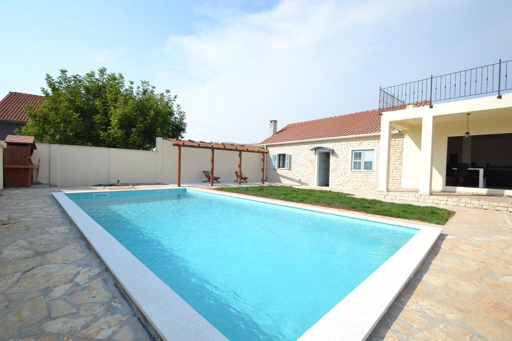 Villa Pistan Murvica  Phòng bức ảnh
