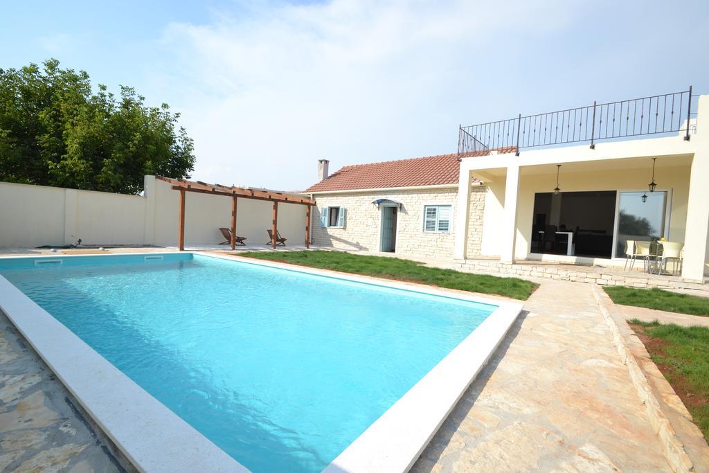 Villa Pistan Murvica  Phòng bức ảnh