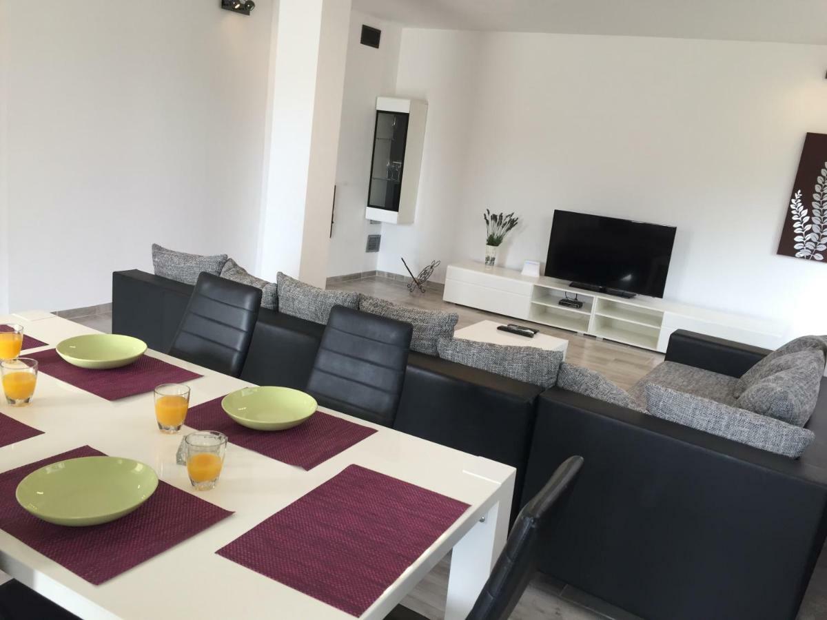Villa Pistan Murvica  Ngoại thất bức ảnh